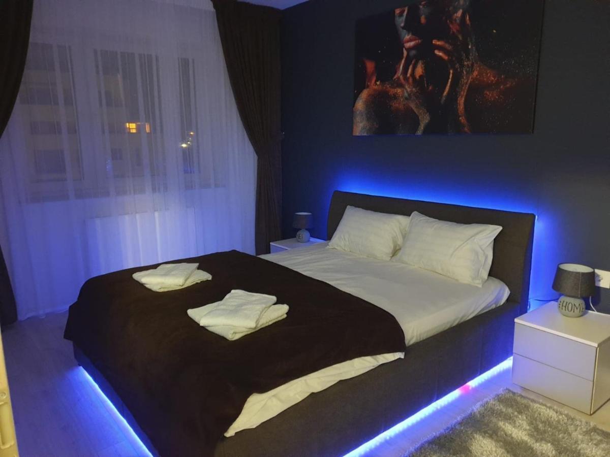 Luxurious Landing Apartment Braşov Exteriör bild