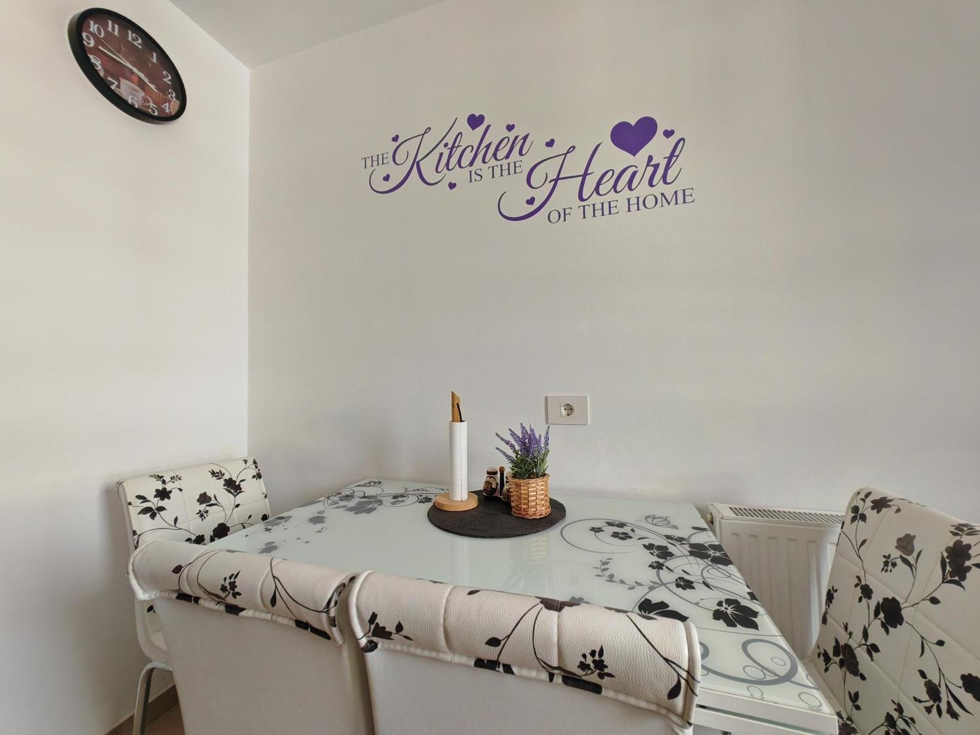 Luxurious Landing Apartment Braşov Exteriör bild